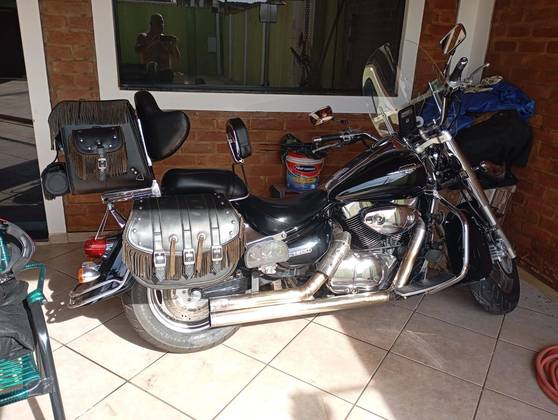 SUZUKI BOULEVARD C1500 